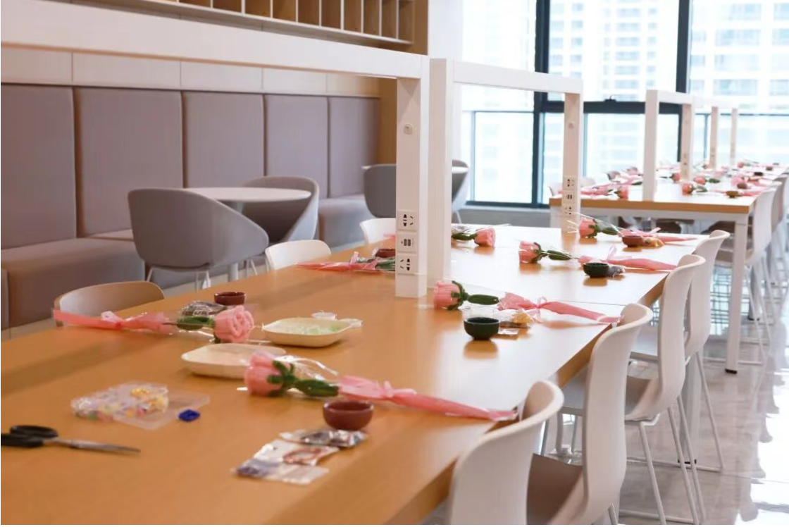 春日绽芳华 巾帼悦时光 | 我校开展庆祝&ldquo;三八&rdquo;国际妇女节活动